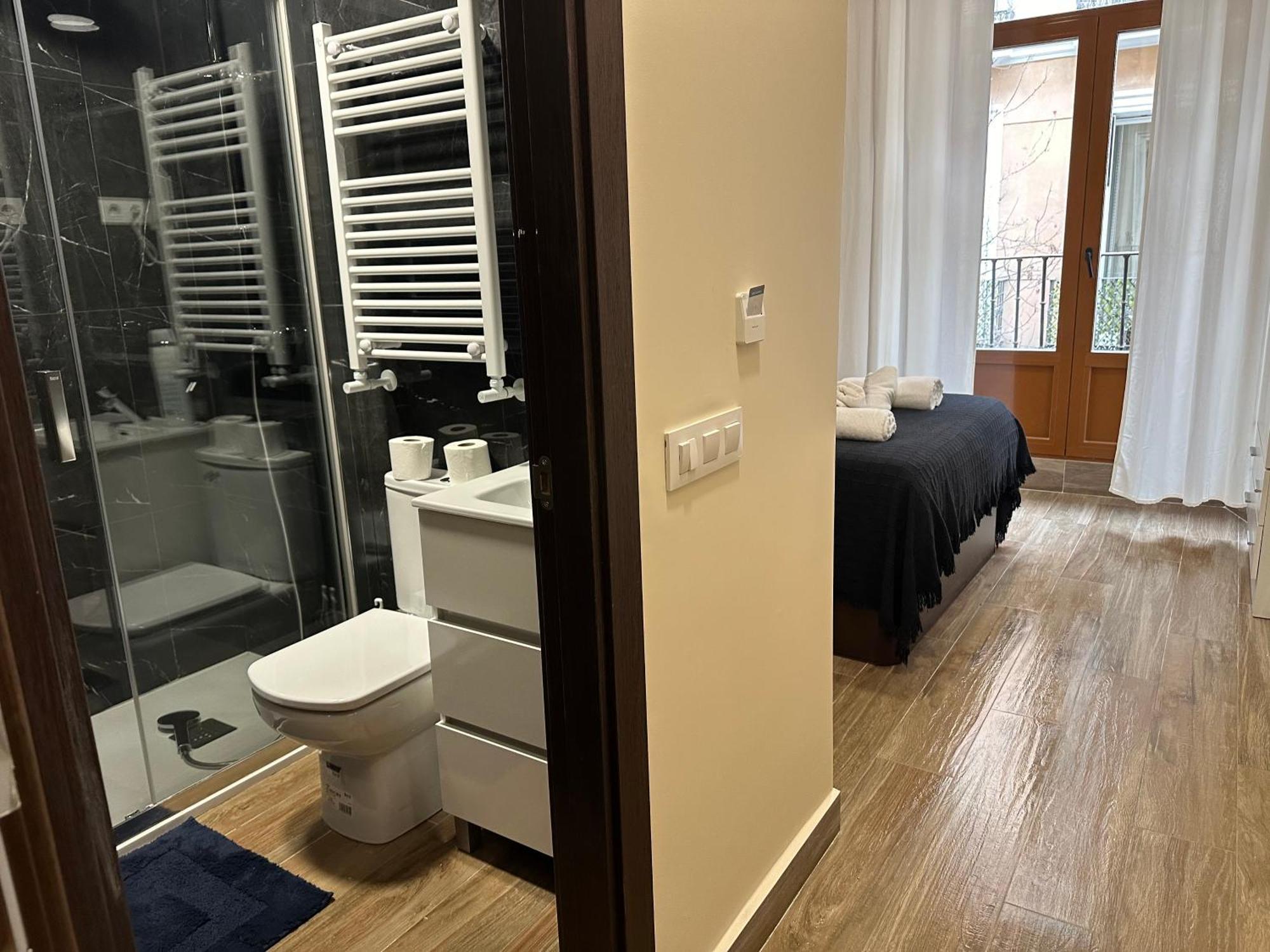 Hostal “ Infantas” مدريد المظهر الخارجي الصورة